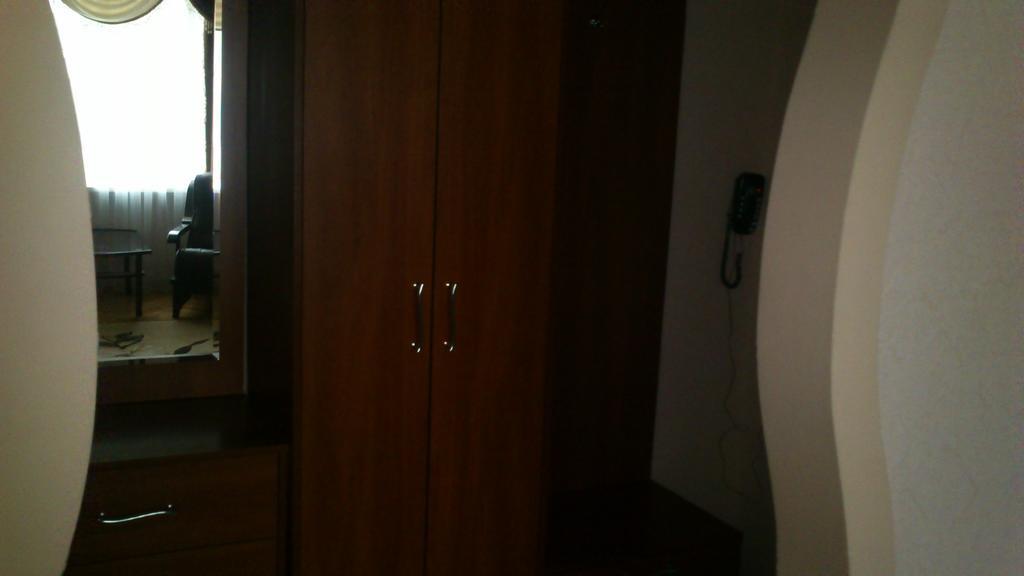 Apartment On Nepokorennyh Blvd Mogilev Luaran gambar