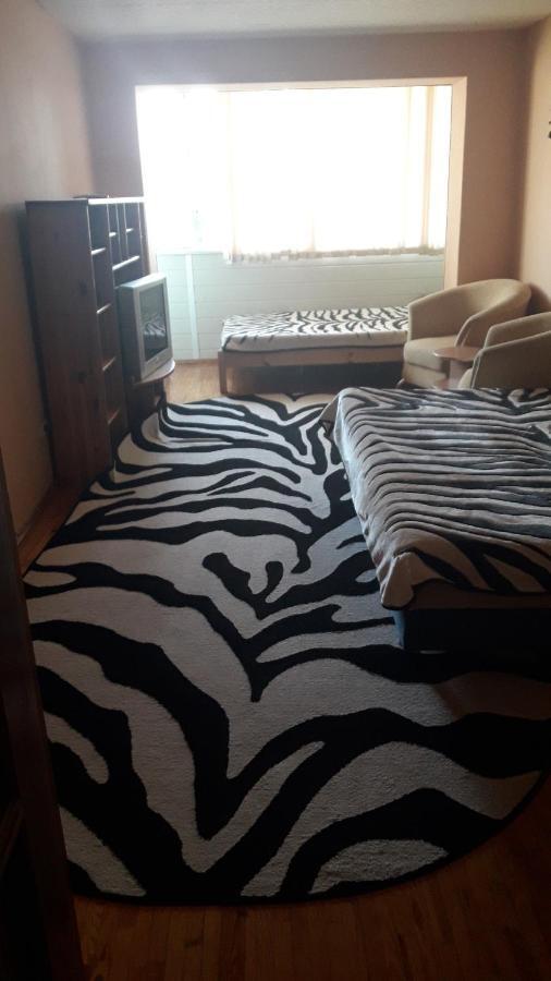 Apartment On Nepokorennyh Blvd Mogilev Luaran gambar